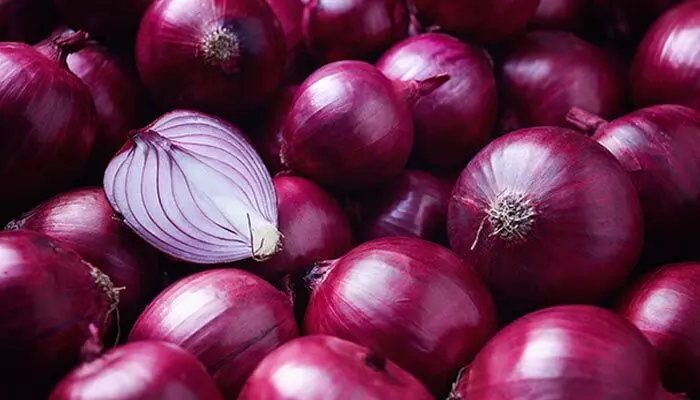 Onion: ఉల్లిపాయతో ఇన్ని ప్రమాదాలున్నాయని తెలుసా?