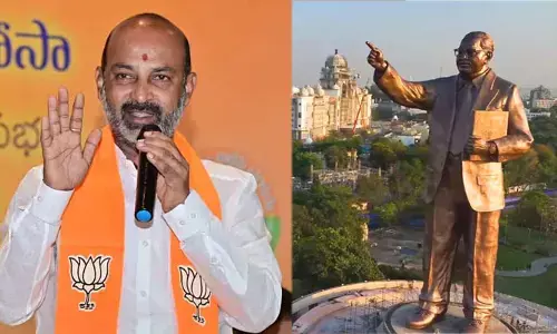 బీజేపీ వార్నింగ్‌తోనే అంబేడ్కర్ విగ్రహం పూర్తి.. : బండి సంజయ్