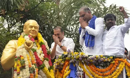 అంబేద్కర్ స్పూర్తిగా సీఎం కేసీఆర్ పాలన: మంత్రి హరీష్ రావు