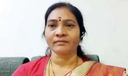 దళితులను మళ్ళీ మోసం చేస్తున్న కేసీఆర్.. ఇందిరా శోభన్