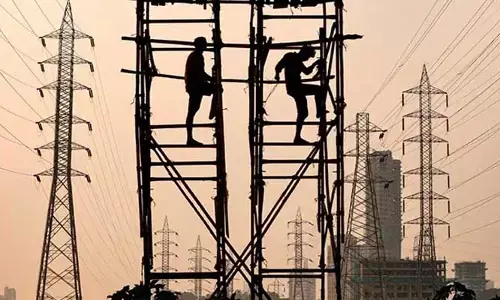 ఢిల్లీలో విద్యుత్ సబ్సిడీ రగడ
