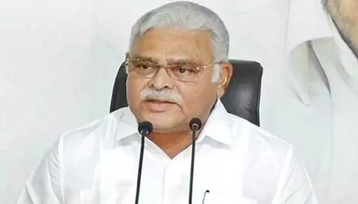 పల్నాడులో ఎండిపోతున్న పంటలు.. మంత్రి అంబటి ఏమన్నారంటే..! పల్నాడులో ఎండిపోతున్న పంటలు.. మంత్రి అంబటి ఏమన్నారంటే..!