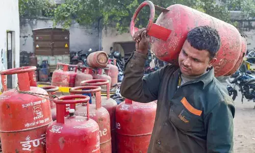 ఇకపై 500 రూపాయలకే గ్యాస్ సిలిండర్..!