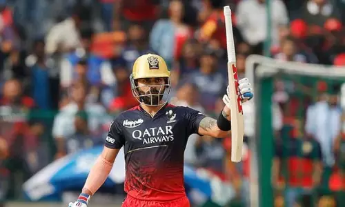 IPL 2023: విరాట్ కోహ్లీ హాఫ్ సెంచరీ.. ఢిల్లీ టార్గెట్ ఇదే