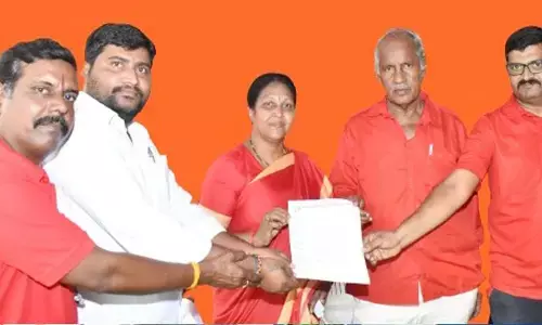 రాష్ట్ర ప్రభుత్వం ఎదుట సీపీఐ కార్యదర్శి కూనంనేని కీలక డిమాండ్