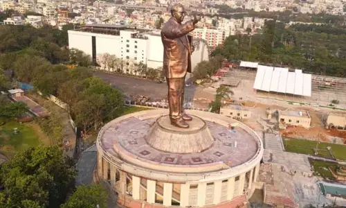 పర్యాటకులకు మొండిచేయి