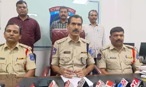 కేర్​టేకర్​గా ఉండి నగలతో ఉడాయించిన వ్యక్తి రిమాండ్..