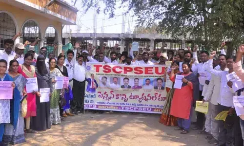 సీపీఎస్ తో ఆర్థిక భద్రత లేదు..