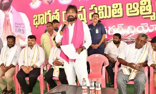 రజకులకు వాషింగ్ మెషిన్ లను పంపిణీ చేశాం: మంత్రి శ్రీనివాస్ గౌడ్