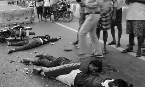 Kadapa: వేర్వేరు ప్రమాదాలు.. ఏడుగురు మృతి
