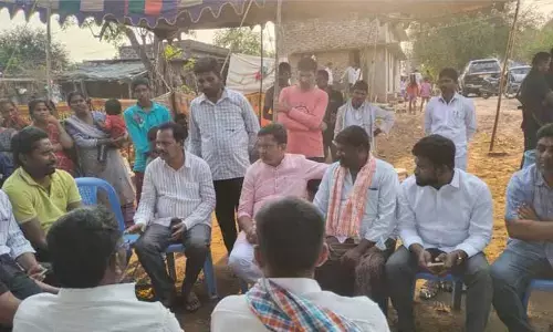 నేనున్నా మీకు అండగా.. మాజీ ఎమ్మెల్యే పుట్ట మధుకర్..