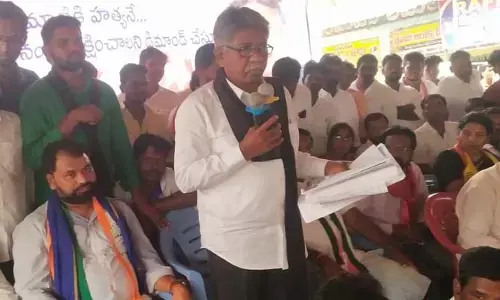 నిఖిత మృతిపై సిట్టింగ్ జడ్జితో న్యాయ విచారణ చేయండి: మందకృష్ణ మాదిగ