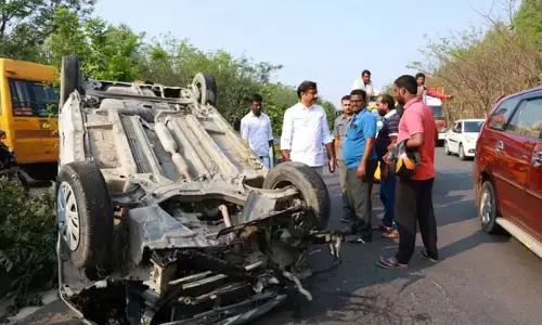 మాన‌వ‌త్వం చాటుకున్న ఎంపీ కొత్త ప్రభాకర్ రెడ్డి