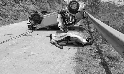 Terrible Accident: విద్యానికేతన్ స్కూల్ కరెస్పాండెంట్‌ దుర్మరణం