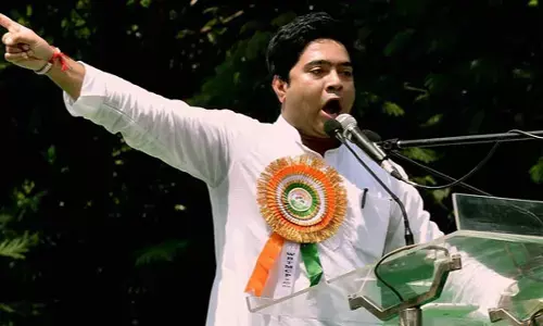 అభిషేక్ బెనర్జీకి షాక్: సుప్రీంకోర్టు‌ ఊరటనిచ్చిన వదలని సీబీఐ