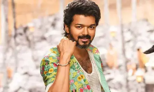 టాలీవుడ్ డైరెక్టర్‌‌కు  గ్రీన్ సిగ్నల్ ఇచ్చిన విజయ్
