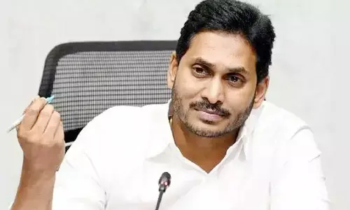 కాంట్రాక్ట్ ఉద్యోగులకు తీపికబురు..!
