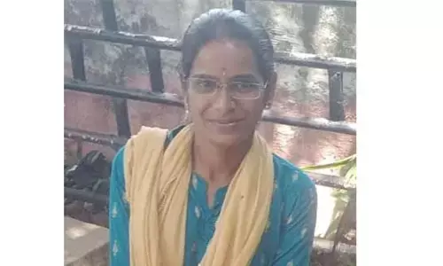 రోడ్డు ప్రమాదంలో వివాహిత మృతి