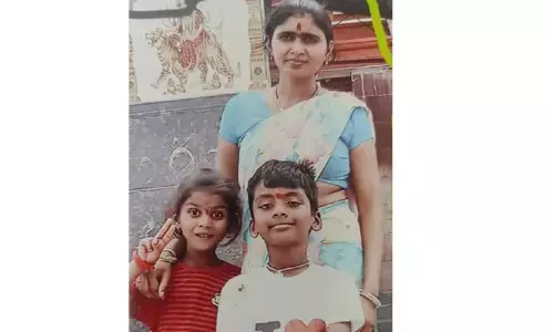 ఇద్దరు పిల్లలతో తల్లి అదృశ్యం..
