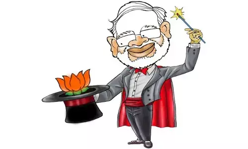 కనీ వినీ ఎరుగని మోడీ మ్యాజిక్ షో!