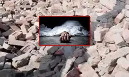 Kakinada: సామర్లకోటలో విషాదం.. చర్చి గోడ కూలి ఇద్దరు మృతి