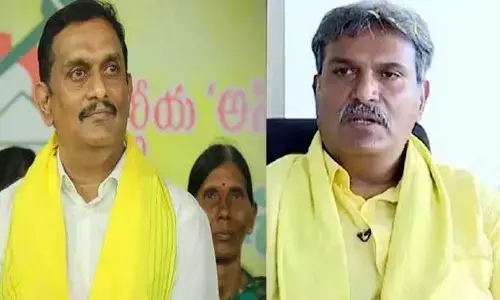 Bejawada: అన్నసీటుపై కన్నేసిన తమ్ముడు