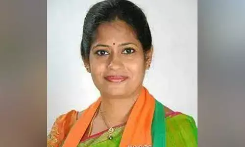 భూపాల‌ప‌ల్లిలో స‌ర్వ‌త్రా అవినీతే : బీజేపీ రాష్ట్ర అధికారి ప్ర‌తినిధి కీర్తి రెడ్డి..
