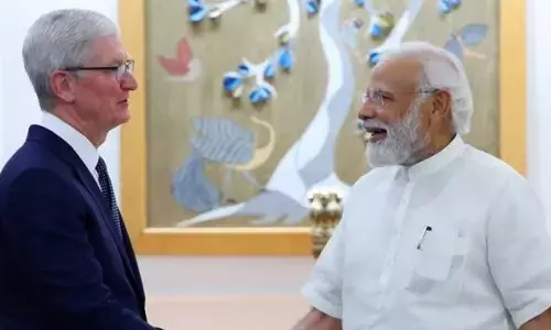 భారత ప్రధాని మోదీని కలిసిన ఆపిల్ సీఈఓ టిమ్ కుక్!