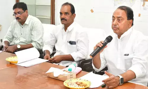 తెలంగాణపై కేంద్రానిది స‌వ‌తి త‌ల్లి ప్రేమ‌: అటవీ శాఖ మంత్రి ఇంద్రక‌ర‌ణ్ రెడ్డి