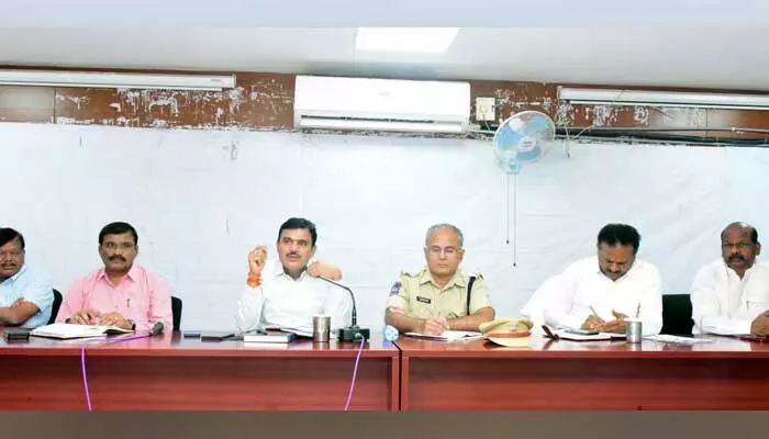మంజీరా కుంభమేళా ఏర్పాట్లు పూర్తిచేయాలి : జిల్లా కలెక్టర్ డాక్టర్ శరత్ మంజీరా కుంభమేళా ఏర్పాట్లు పూర్తిచేయాలి : జిల్లా కలెక్టర్ డాక్టర్ శరత్