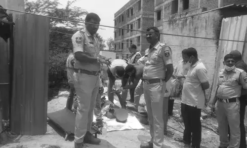 దుండిగల్ పీఎస్ పరిధిలో యువకుడు దారుణహత్య..