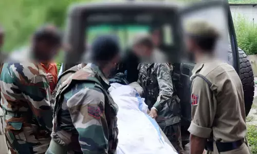 ఘోర ప్రమాదం.. నలుగురు జవాన్లు సజీవ దహనం