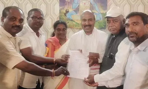 సంచార జాతులకు ప్రత్యేక రిజర్వేషన్ కల్పించాలి.. కేంద్ర మంత్రికి వీరముష్టి సంఘం వినతి