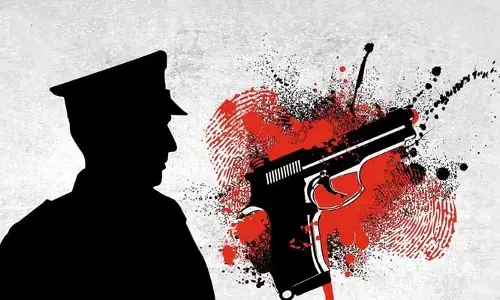 ఖద్దర్ ముసుగులో మాఫియా!