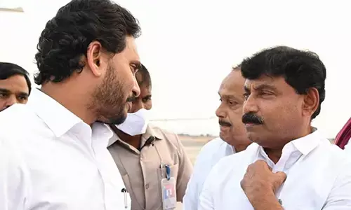 Kadapa: సీఎం జగన్ మేనమామకే నిరసన సెగ