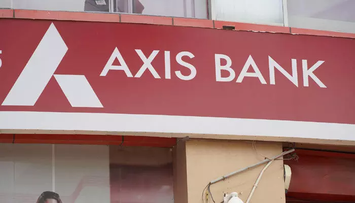 ఫిక్స్‌డ్ డిపాజిట్లపై గుడ్‌న్యూస్ చెప్పిన Axis Bank