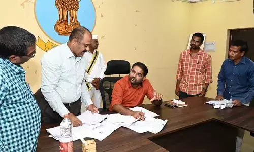 ఎన్నికల ఓటరు జాబితా నుండి తొలగింపు ప్రక్రియ పకడ్బందీగా జరగాలి : కలెక్టర్ కోయ శ్రీ హర్ష