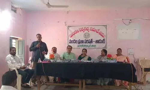 జిల్లా అధికారులకు ఎమ్మెల్యే మాట అంటే లెక్క లేదా...?