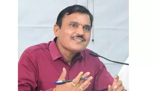 బూస్టర్ డోస్ సిద్ధం: జిల్లా కలెక్టర్ శరత్