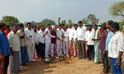 బీఆర్ఎస్ ప్రభుత్వంతోనే రజకులకు న్యాయం: ఎమ్మెల్సీ యాదవ రెడ్డి, ఎఫ్డీసీ చైర్మన్ వంటేరు ప్రతాపరెడ్డి