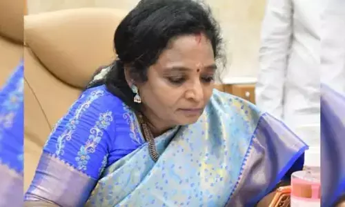పెండింగ్ బిల్లులపై గవర్నర్ తమిళి సై సంచలన నిర్ణయం
