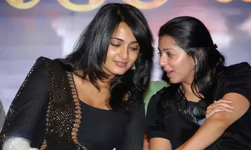 అనుష్కకి, భూమిక భర్తకు మధ్య ఉన్న రిలేషన్ ఏంటో తెలుసా?