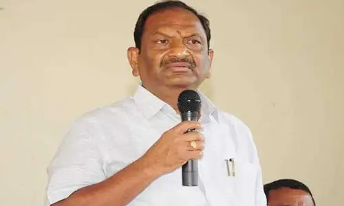 కేసీఆర్‌పై విమర్శలు మానకుంటే.. తరిమి తరిమి కొడతారు: మంత్రి కొప్పుల ఫైర్