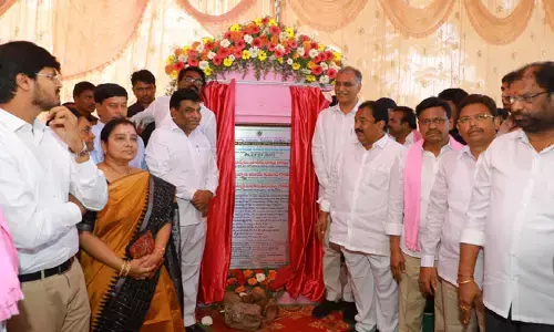50 పడకల ఆసుపత్రి, ఇరిగేషన్ కార్యాలయంకు శంకుస్థాపనలు చేసిన మంత్రులు