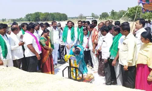 ప్రతి ధాన్యం గింజను ప్రభుత్వమే కొంటుంది: ఎమ్మెల్యే ఆల