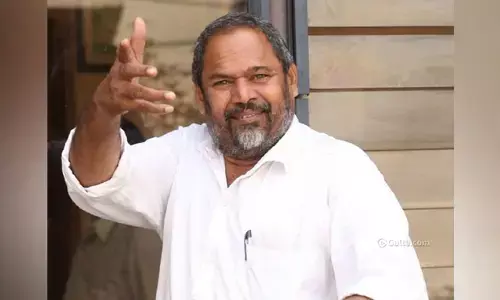 లంబకోణాలు నేర్పినవాళ్లే కుంభకోణాలు చేస్తున్నారు: ఆర్. నారాయణ మూర్తి