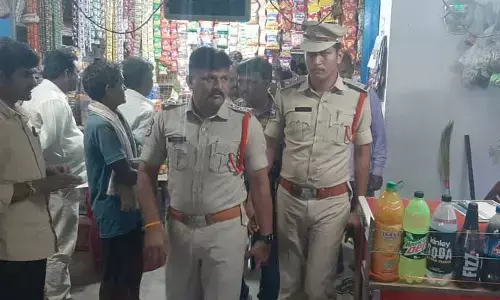 వృద్ధురాలి పై దాడి.. బంగారు గొలుసు చోరీ..