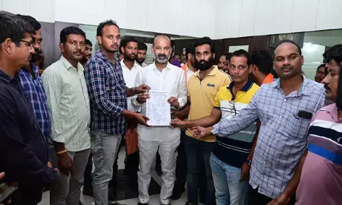 విద్యుత్ ఆర్టిజన్ల సమ్మెకు బీజేపీ మద్దతు