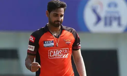 ఈ ఐపీఎల్ సీజన్‌లోనే అత్యంత పొదుపుగా బౌలింగ్ భువి