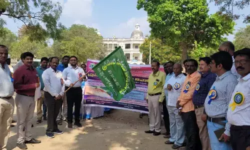 మలేరియా రహిత జిల్లాగా మార్చుదాం: కలెక్టర్ తేజస్ నంద్ లాల్ పవార్